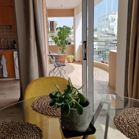 Appartement Center 2 *