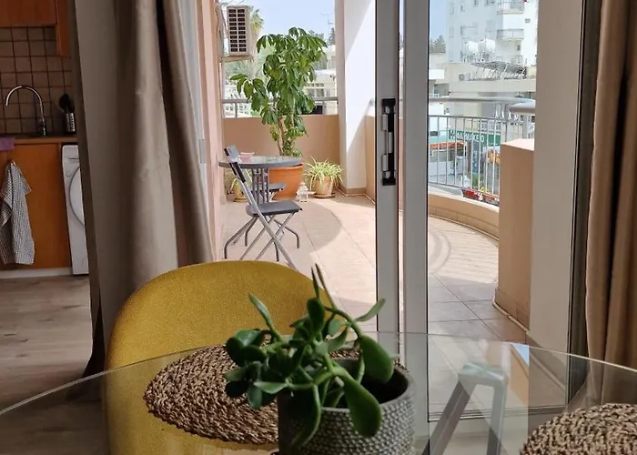 Appartement Center 2 *