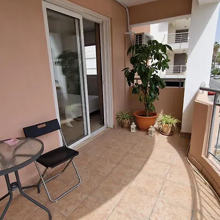 Center 2 ניקוסיה